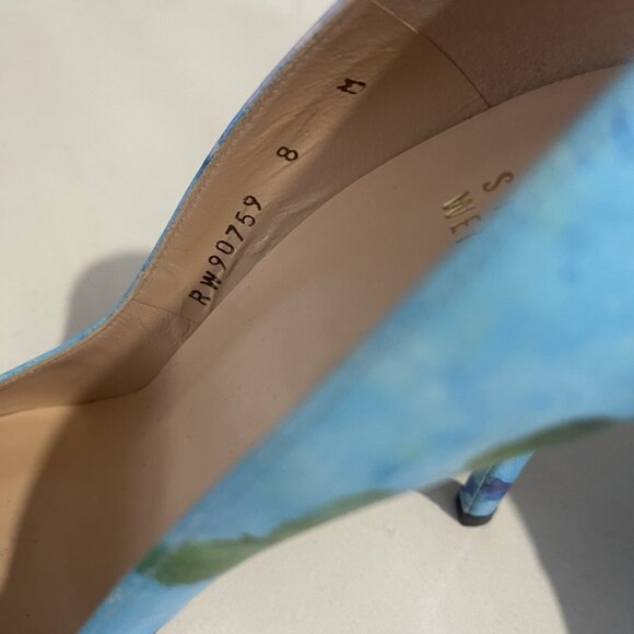Stuart Weitzman Women's High-Heel Pump Shoes - Picture 5 of 10